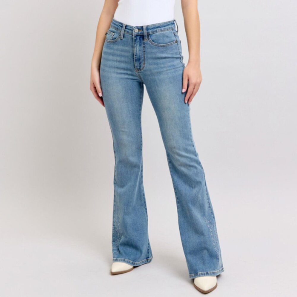 Judy Blue Western Embroidery Detail Flare